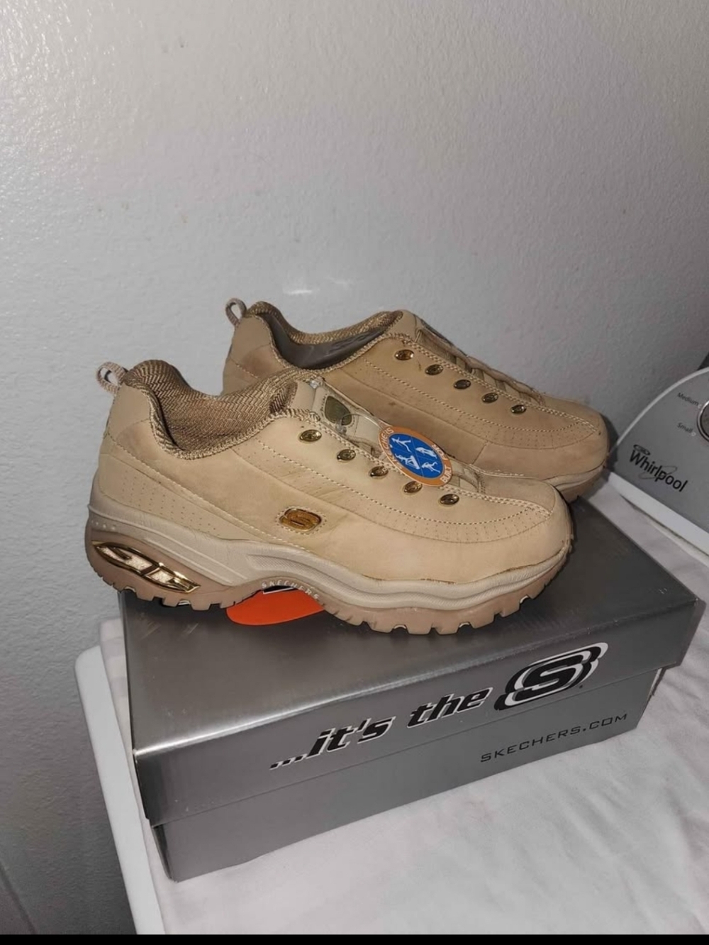 Skechers Beige Chunky Sneaker